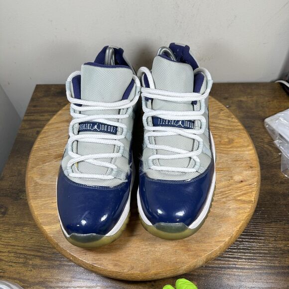 Air Jordan 11 Retro Low Shoes Mens Size 10.5 Concord 528895-007 Patent main image 8
